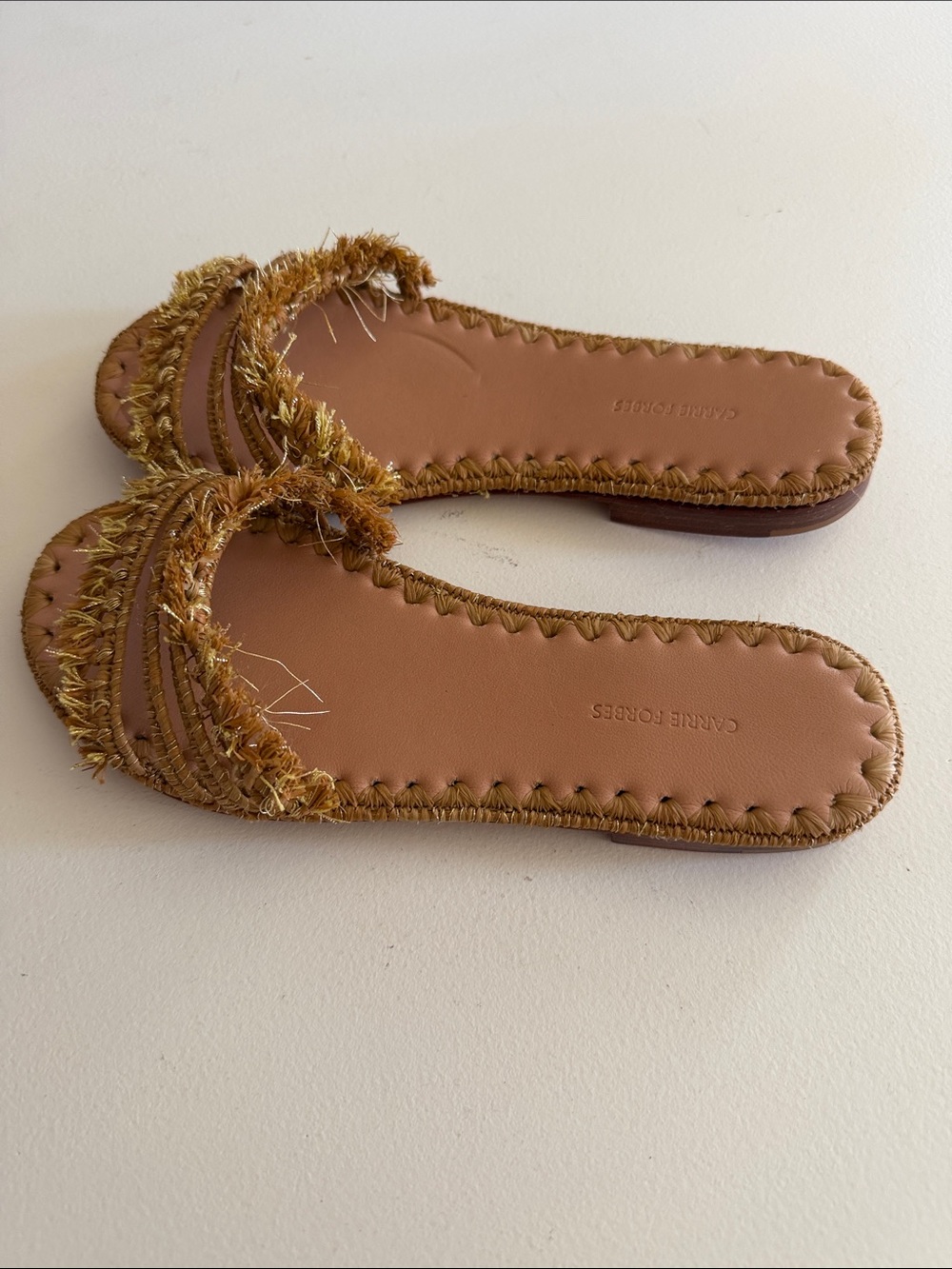 Carrie Forbes Vero Cuoio Tan Fringed Slide Sandals Sz 36(6). New. Bag1